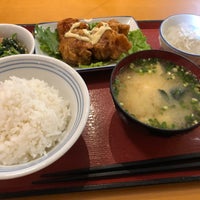 Photo taken at まいどおおきに食堂(中山公園) by Teddy on 8/11/2019