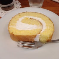 できたてのロールケーキ Roll 東山公園店 Now Closed 千種区 3 Tips