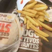 Photo taken at Burger King by Caio César O. on 7/17/2017