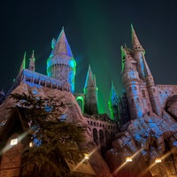 Photo taken at Harry Potter and the Forbidden Journey by Gigi . on 10/2/2023
