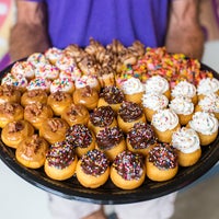 Photo prise au Sweet Mini&amp;#39;s Donut Company par Sweet Mini&amp;#39;s Donut Company le9/6/2017