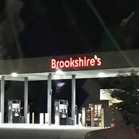 Photo taken at Brookshire&amp;#39;s by Fran T. on 12/9/2017