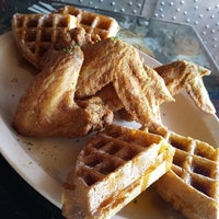 Photo taken at Resie&amp;#39;s Chicken &amp;amp; Waffles Restaurant by Shorty L. on 6/3/2013
