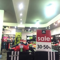 adidas factory outlet locations