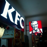 1/6/2013にLokiがKFCで撮った写真
