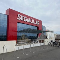 4/22/2023にAmin S.がSegmüller Möbelhausで撮った写真