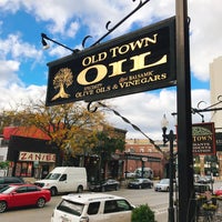 Photo taken at Old Town Oil by nao t. on 10/30/2017