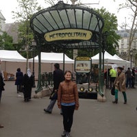 Photo taken at Place des Abbesses by Uğur G. on 5/10/2013
