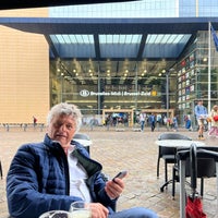 Photo taken at Zuidstation (MIVB | De Lijn | TEC) by Alexandrine H. on 5/23/2022