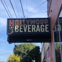 Foto diambil di Hollywood Beverage oleh LLCoolShaun pada 9/25/2019