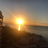 รูปภาพถ่ายที่ El Cozumeleño Beach Resort โดย . เมื่อ 2/3/2019