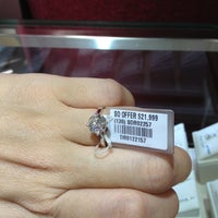 Photo taken at Sk Jewellery @ Bugis junction by tml 2. on 5/2/2013