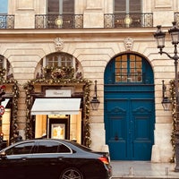 Photo taken at Hôtel Indigo Paris - Opéra by Sena P. on 1/14/2023