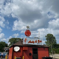 Photo taken at Ardy &amp;amp; Ed&amp;#39;s Drive In by Veronica D. on 8/1/2021
