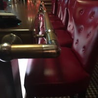 Foto diambil di Epoch Restaurant &amp;amp; Bar in The Exeter Inn oleh Mark pada 7/25/2019