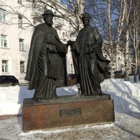 Photo taken at Памятник Петру и Февронии by Lesha M. on 3/26/2013