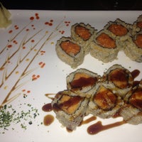 Foto scattata a Umi Sushi da Kelly S. il 11/22/2013