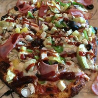 7/7/2017 tarihinde A. S.ziyaretçi tarafından Pieology Pizzeria Balboa Mesa, San Diego, CA'de çekilen fotoğraf