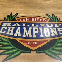 Das Foto wurde bei San Diego Hall of Champions Sports Museum von A. S. am 4/12/2017 aufgenommen