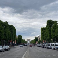 Photo taken at 38 avenue des Champs-Élysées by Woroud A. on 5/29/2022
