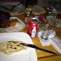 รูปภาพถ่ายที่ Biricik Bistro Cafe &amp;amp; Restaurant โดย Buket Ö. เมื่อ 5/9/2013