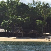Photo taken at Isla Naburot Island Resort by Pherzon on 8/30/2014