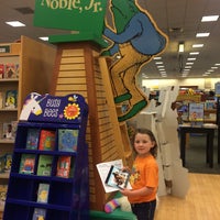 Photo taken at Barnes &amp;amp; Noble by Krista W. on 8/4/2019