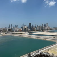 Das Foto wurde bei Marriott Executive Apartments Manama, Bahrain von نٌ •🎻 am 5/2/2024 aufgenommen
