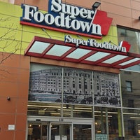 Photo taken at Super Foodtown by Yeah W. on 4/19/2024