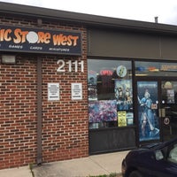 Photo taken at Comic Store West by Spintrick on 6/16/2019