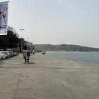 Das Foto wurde bei İstanbul Vilayetler Evi von 🎈 am 4/1/2024 aufgenommen