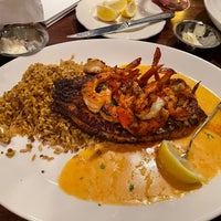 Photo taken at Pappadeaux Seafood Kitchen by Claudia on 2/21/2021