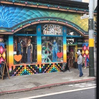 Photo taken at Luv &amp;#39;n Haight by Lindsey S. on 10/18/2017