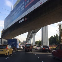 Review Leisure Mall Connection Bridge