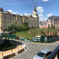 Photo taken at Площа Мистецтв (Сквер на Воздвиженській) by Sascha B. on 7/20/2020