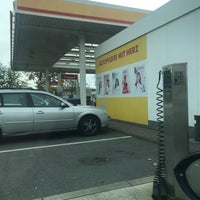 Photo taken at Shell by Sascha B. on 10/23/2022