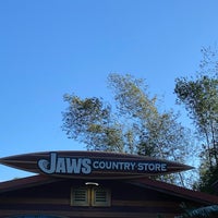 Foto tirada no(a) Jaws Country Store por Laila H. em 2/19/2020
