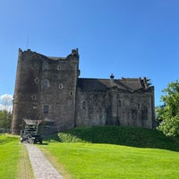 Photo taken at Doune Castle by Laila H. on 5/18/2022