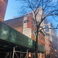 Foto tomada en Gilda&amp;#39;s Club New York City  por Eric N. el 1/24/2020