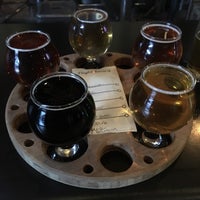Photo taken at Dialogue Brewing by Xander G. on 11/18/2018