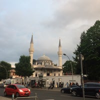 Photo taken at Şehitlik-Moschee by Fatoş T. on 6/11/2018