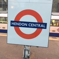 Photo taken at Hendon Central London Underground Station by Mickhailia C. on 8/24/2017