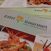 Photo taken at Eatzi Gourmet by nur f. on 9/16/2012