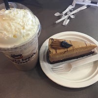 Photo taken at Gloria Jean&amp;#39;s Coffees by ᖇᘎᘗᕬ ᖇᓲᕒᕬ on 9/27/2016