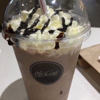 Photo taken at McDonald&amp;#39;s by ᖇᘎᘗᕬ ᖇᓲᕒᕬ on 2/10/2017