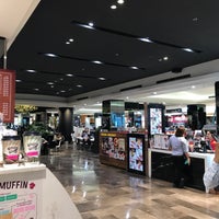 Photo taken at Westfield Food Court by Ozgenre on 12/6/2017
