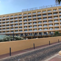 Das Foto wurde bei Gran Hotel Peñíscola von Rafa G. am 7/19/2018 aufgenommen