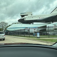 Photo taken at Space Shuttle Independence by Maximiliano G. on 3/24/2024
