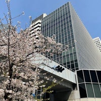 Photo taken at Osaka Ekimae 2nd Building by la_glycine on 3/30/2023