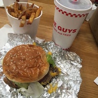 Photo taken at Five Guys by Mohammed HM on 7/27/2015